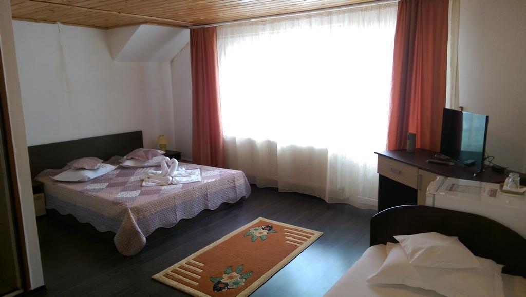Pensiunea Casa Beatrice Bran Bran  Extérieur photo
