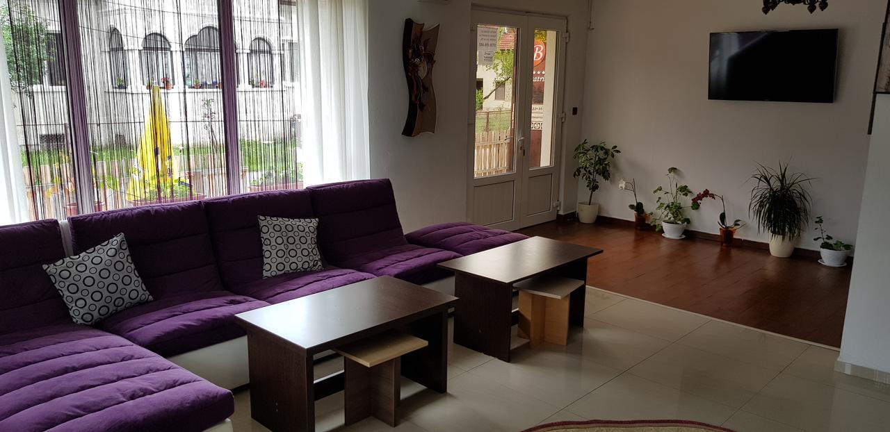 Pensiunea Casa Beatrice Bran Bran  Extérieur photo